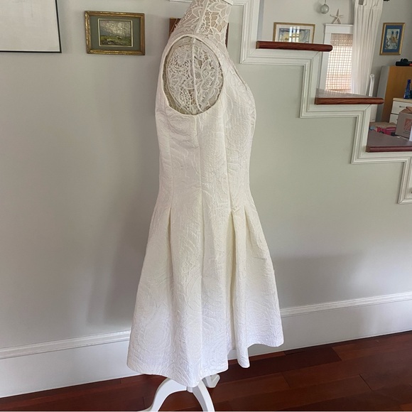 LAUREN RALPH LAUREN White Jacquard Vneck & back Dress Sz 16 - Picture 4 of 6